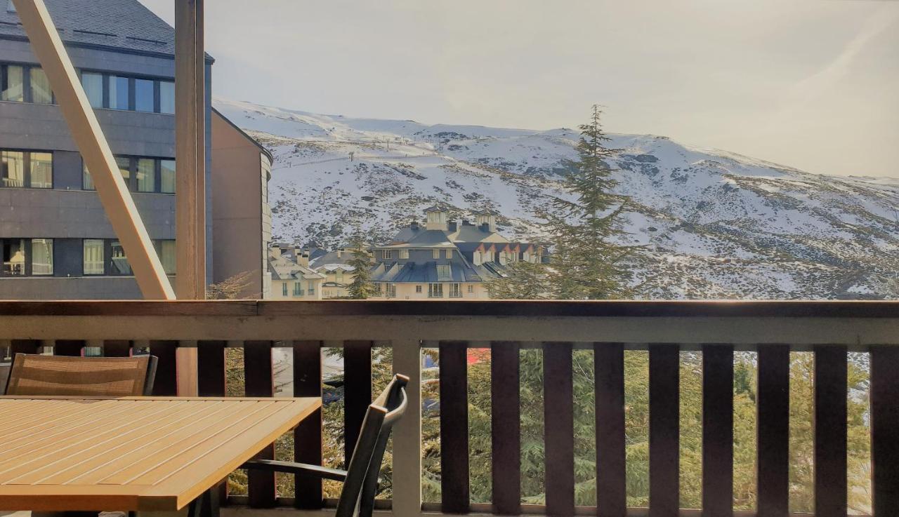 Todosierranevada Zona Baja - Montblanc Vistas A La Montana - Junto A Los Telecabinas Sierra Nevada Esterno foto